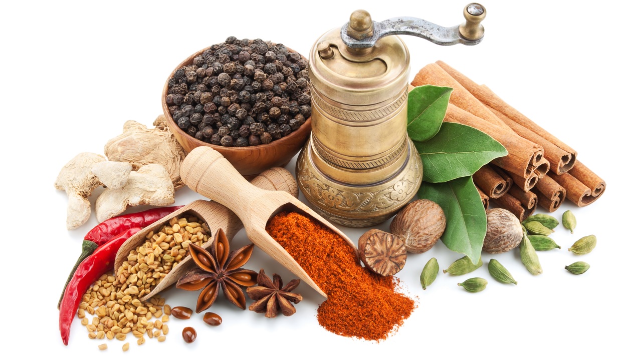 Whole Spices & Herbs